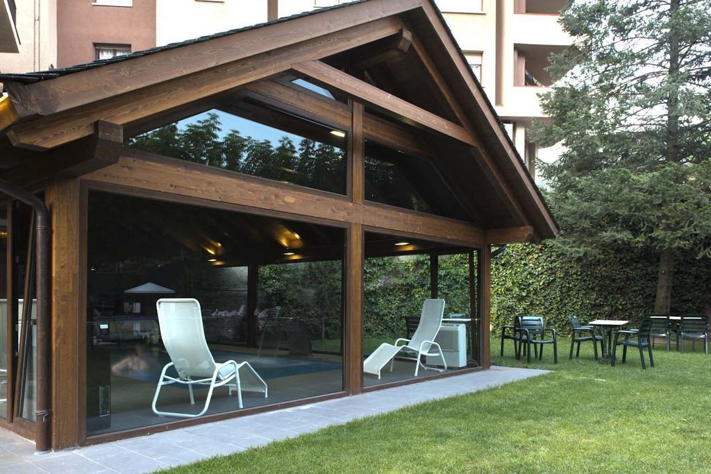 Hotel Restaurant Pessets & Spa Sort Exterior foto
