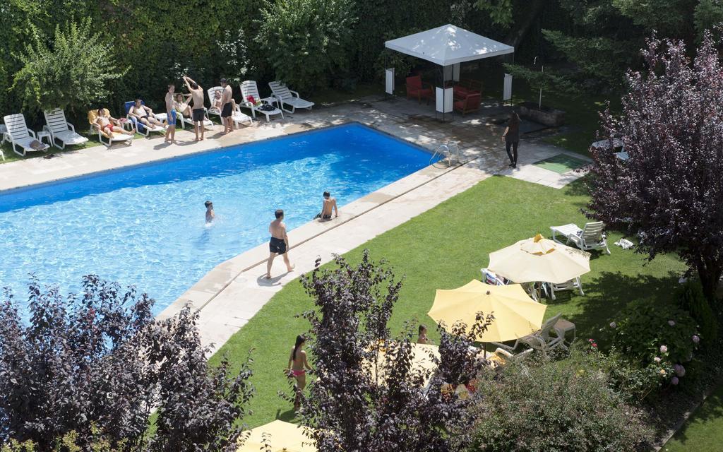 Hotel Restaurant Pessets & Spa Sort Exterior foto